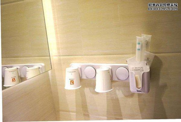 7 เดย์ส พรีเมี่ยม จางเยอ บัส สเตชั่น บรานช์ Hotel จางเย่ ภายนอก รูปภาพ
